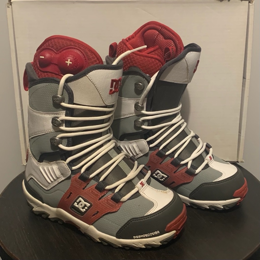 NEW DC PHANTOM MENS SNOWBOARDING BOOTS GREY WHITE